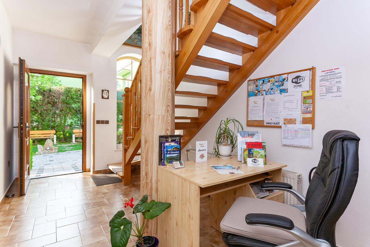 Pension Danninger Piest'any Exterior foto
